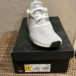 Adidas NMD_R1 B79759 Blizzard Men’s size 11